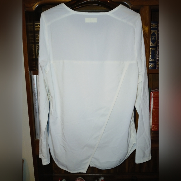 Columbia Long Sleeve Performance Shirt Size M - Picture 4 of 4